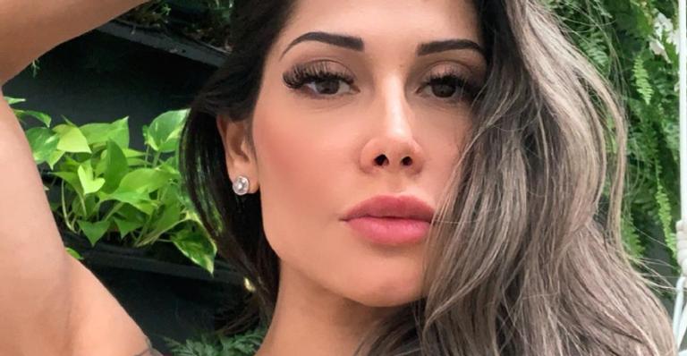 Mayra Cardi chama atenção da web ao posar de lingerie: ”Que corpão!”