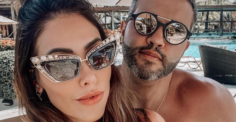 Bella Falconi encanta fãs ao posar coladinha com o marido, Ricardo Maguila: ”Casal lindão!”