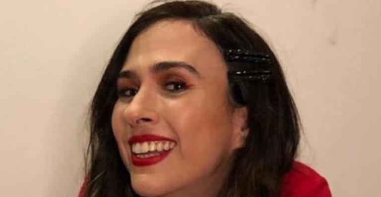 Tatá Werneck relembra ensaio fotográfico grávida e brinca: ”Tinha que sentar para descansar”