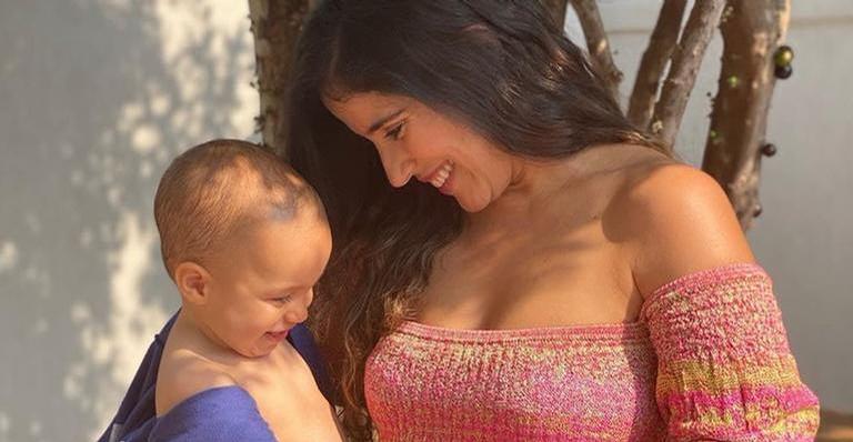 Camilla Camargo se derrete ao registrar momento fofo entre o filho e Zezé: ”Amores da minha vida”