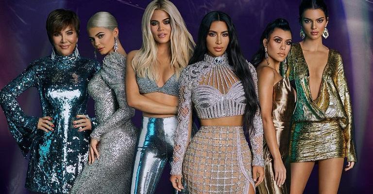 Kardashians cancelam a festa de Natal pela primeira vez em 42 anos por conta do Covid-19