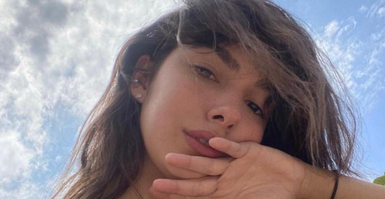 Marina Moschen compartilha treino na academia e brinca: ”Alexa malhe por mim”