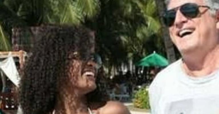 Erika Januza relembra que mandou mensagem para Eduardo Galvão e lamenta morte