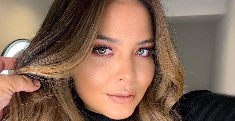 De fio dental, Geisy Arruda dá close em bumbum turbinado e exibe tatuagem íntima: ”Espetáculo”