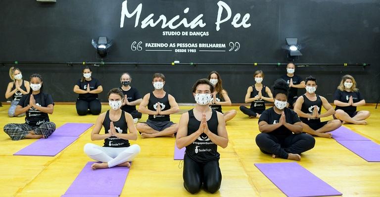 Live Yoga por Sorrisos vai disseminar bem-estar e generosidade