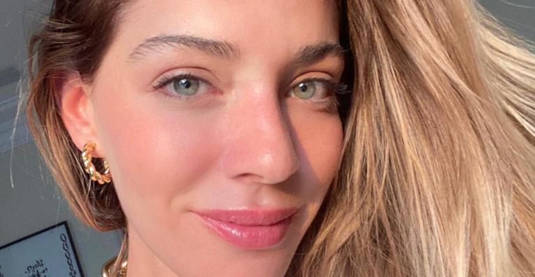 Luma Costa surge deslumbrante em clique praiano e arranca elogios de fãs: ”Muito maravilhosa”