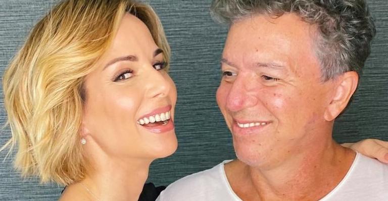 Ana Furtado renova o visual ao lado de Boninho e brinca: ”Novo modelo de capacete anti spoiler”