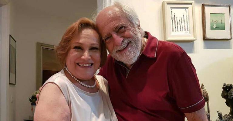 Ary Fontoura deseja melhoras para Nicette Bruno: ”Tenho muita fé que você ficará bem!”