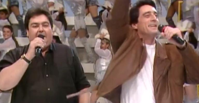 Faustão emociona ao homenagear Eduardo Galvão: ”Sempre foi muito leal”