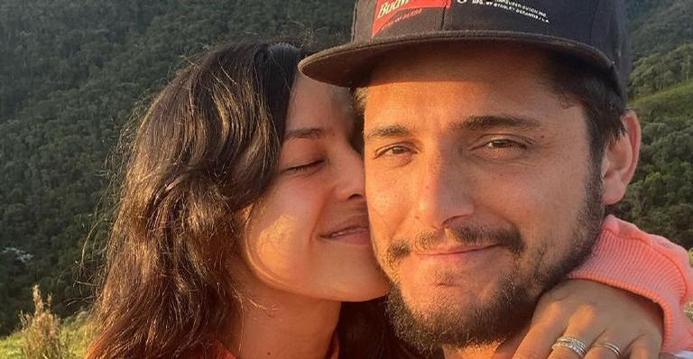 Bruno Gissoni registra clique lindíssimo de Yanna Lavigne: ”Casal maravilhoso”