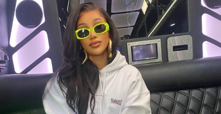 Cardi B leva fãs brasileiros à loucura ao mandar recado carinhoso: ”Aprender o quadradinho”