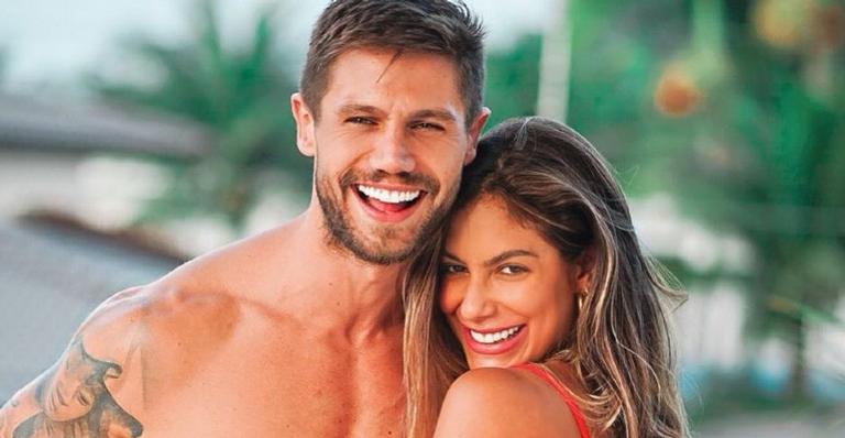 Jonas Sulzbach completa 5 anos ao lado de Mari Gonzalez e se declara: ”Mulher da minha vida”