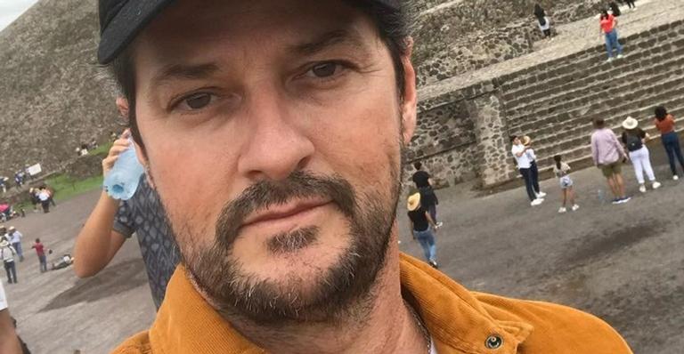 Marcelo Serrado revela que decidiu se cuidar na pandemia: ”Perdi 6 kg”
