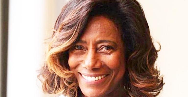 Gloria Maria relembra clique da filha, Maria, em apresentação de balé