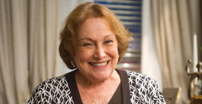 Hospital nega morte de Nicette Bruno e alerta: ”Quadro continua grave”