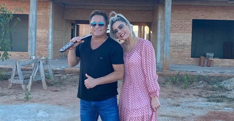 Poliana Rocha anuncia que a família recebeu alta após Covid-19: ”Gratidão Senhor”
