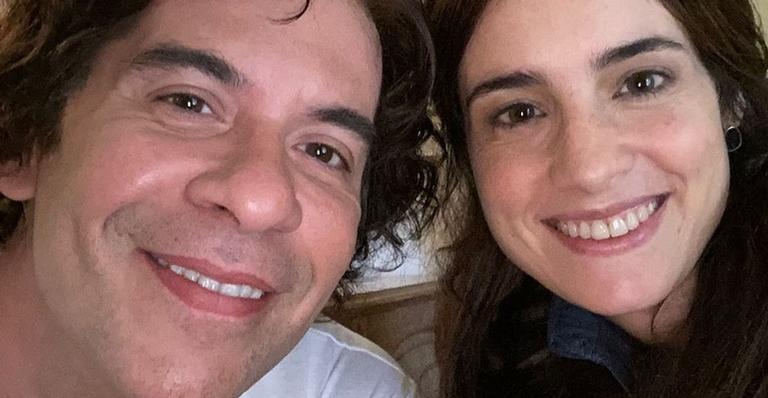 Leandro Hassum comemora aniversário de Elisa Pinheiro: ”Grande mulher ,atriz ,mãe”