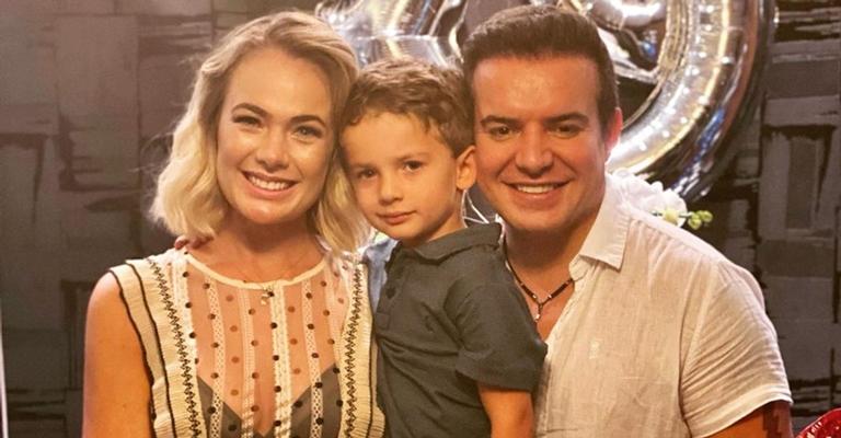 Thaís Pacholek completa 37 anos e comemora ao lado da família: ”Luz eu envio como agradecimento”
