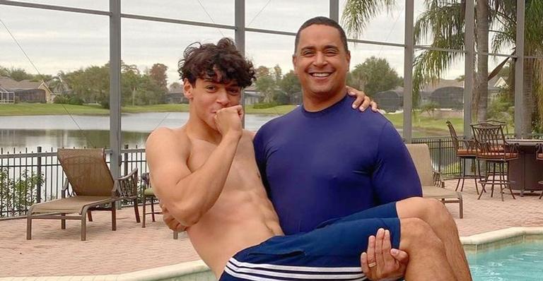Xanddy comemora 17 anos do filho, Victor: ”Continue sendo essa pessoa tão do bem”
