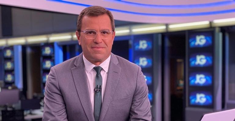 Rodrigo Bocardi comemora retorno ao Jornal da Globo: ”Feliz”