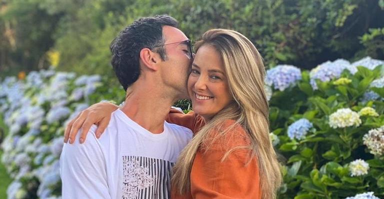 Cesar Tralli posta clique romântico com Ticiane Pinheiro: ”Eterno amor”