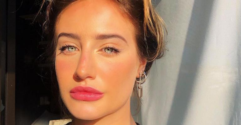 Bruna Griphao surge fazendo carão e é elogiada pelos seguidores: ”Perfeita é ela”