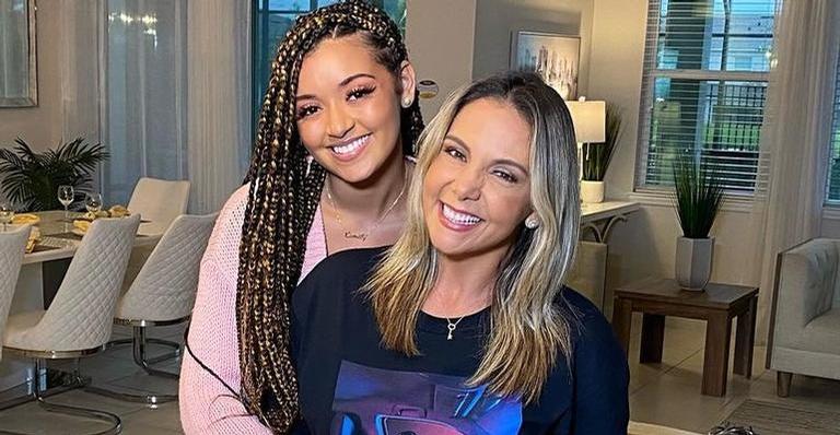 Carla Perez celebra o aniversário de 19 anos da filha, Camilly: ”Minha melhor parte”