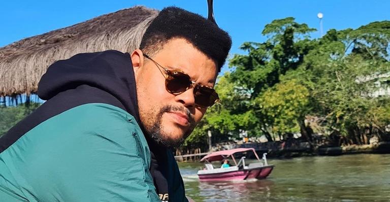 Com Covid-19, Babu Santana afirma que está bem e agradece mensagens de carinho