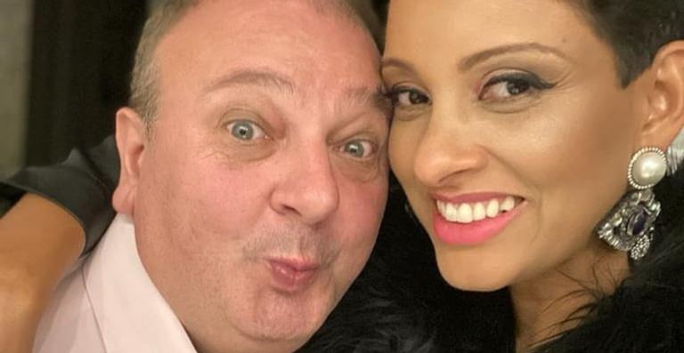Erick Jacquin posta clique encantador ao lado da família: ”Os bebês estão crescendo”