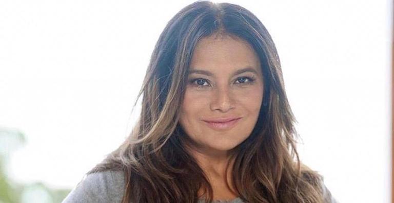 Sem ver a mãe há 10 meses, Dira Paes lamenta saudade e manda recado: ”Cuidem-se”