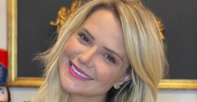 Após assumir affair, ex-BBB Marcela Mc Gowan posa de mãos dadas com Luiza