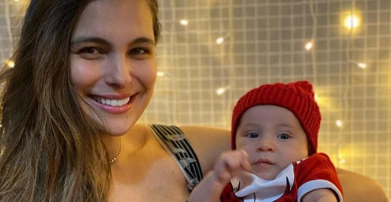 Kamilla Salgado posta cliques de seu filho com seus pais e se derrete: ”O amor de avós”