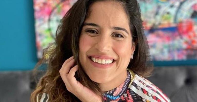 Grávida pela segunda vez, Camilla Camargo posa de maiô e faz comparação: ”Julia x Joaquim”