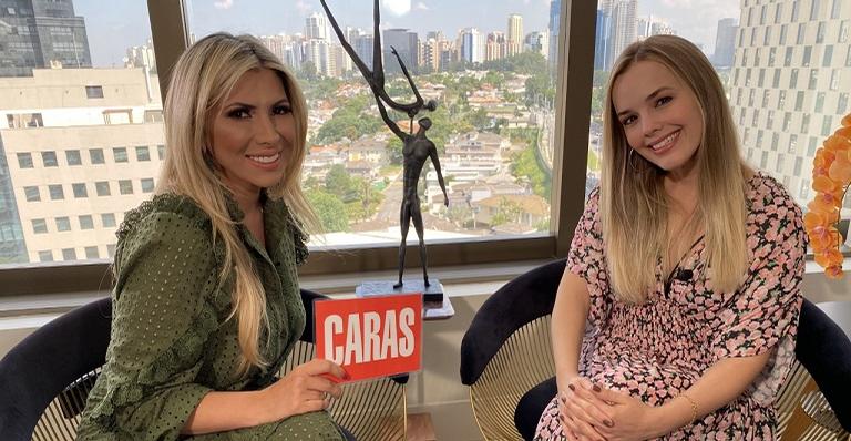 Glow Up recebe Thaeme, cantora sertaneja e influencer