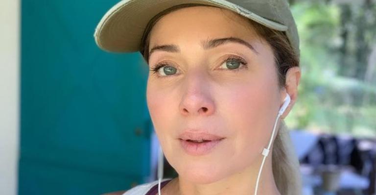 Letícia Spiller pratica Yoga em família: ”Família que pratica yoga unida permanece unida”