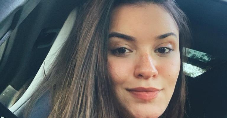 Na reta final da gestação, Talita Younan mostra o barrigão de 9 meses: ”Vem, Bebel”