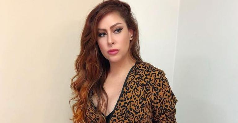 Pitty esbanja sua beleza natural ao posar para lindo registro: ”Dia de descanso pra pele”