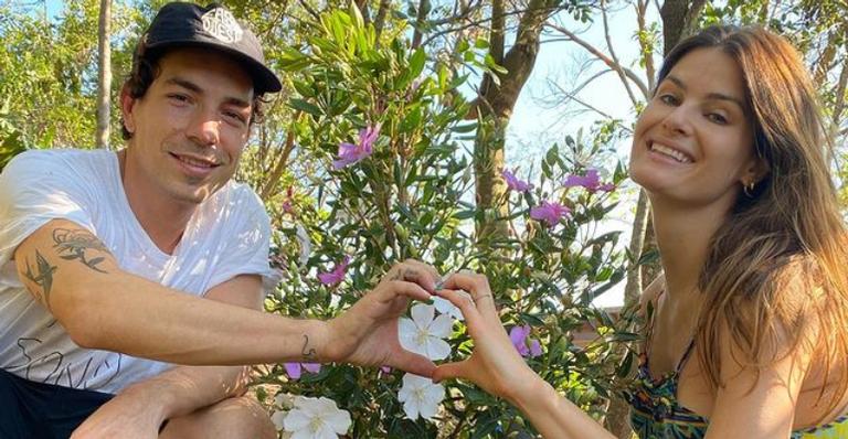Isabeli Fontana treina Muay Thai na companhia do amado, Di Ferrero: ”To amando”