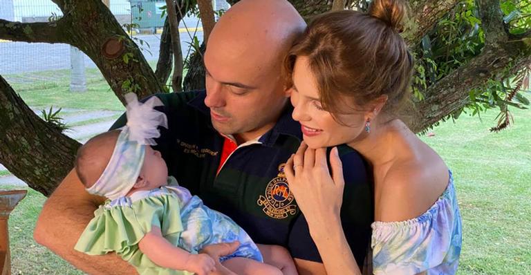 Júlia Pereira celebra segundo mês de vida da filha: ”Muito aprendizado”