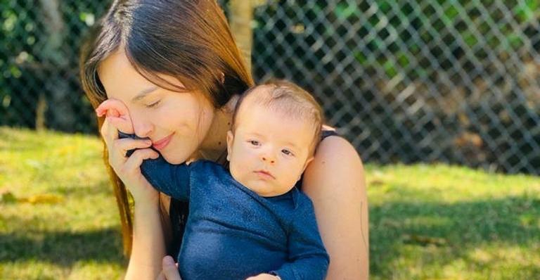 Titi Müller compartilha clique fofíssimo do filho e comemora: ”7 meses de pura gostosura”