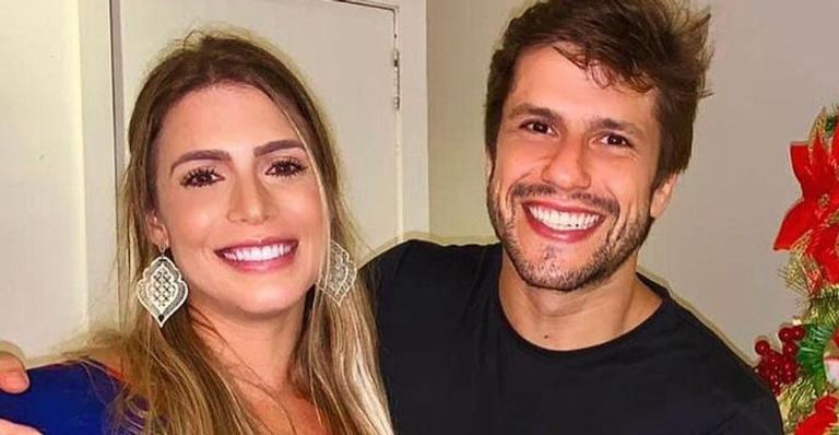 Com chá revelação, Bia Feres descobre sexo do primeiro filho com Mauricio Sirotsky