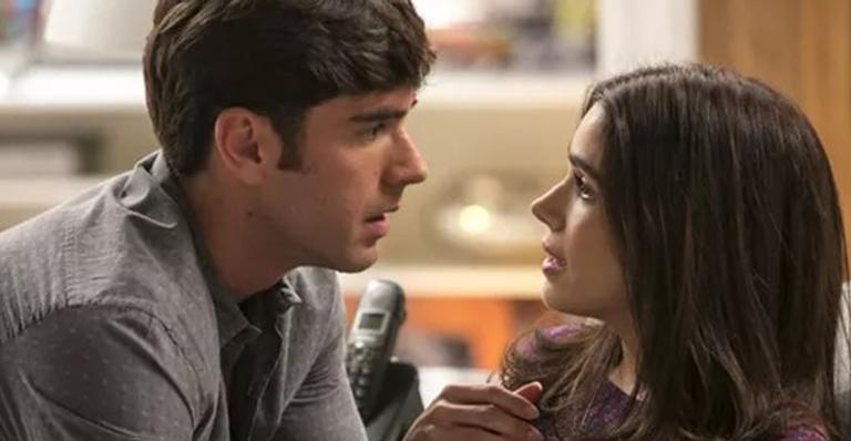 Felipe se declara para Shirlei e a pede em namoro em ‘Haja Coração’