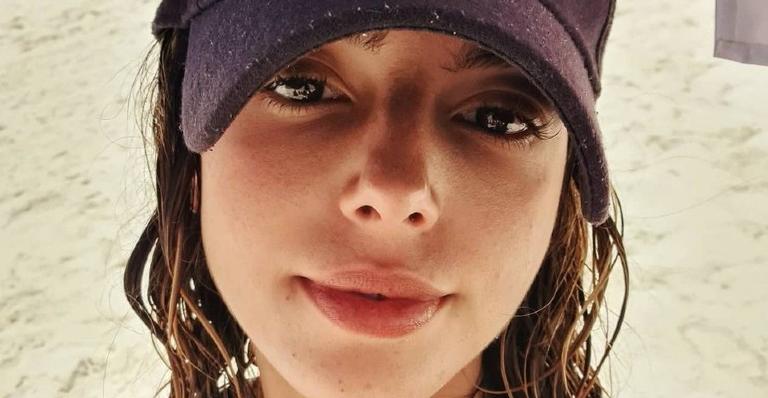 Giovanna Lancellotti diverte a web ao aparecer ruiva: ”Quem lembra?”