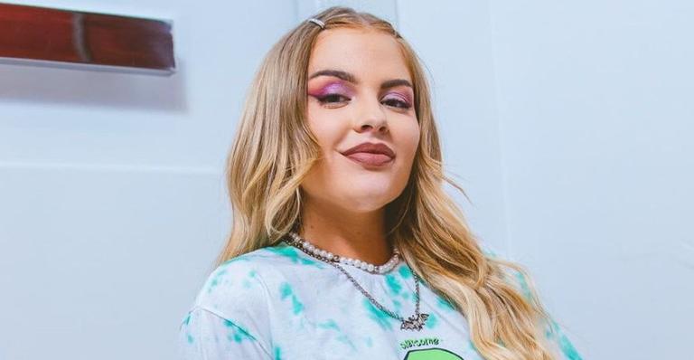 Luisa Sonza lança o clipe de ‘Quarto Andar’, seu mais novo hit com o trio As Baías