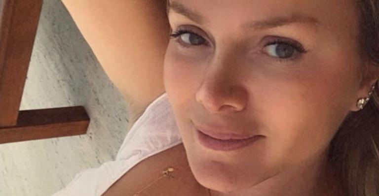 Eliana transmite mensagem positiva ao posar para lindo clique: ”Uma segunda abençoada”