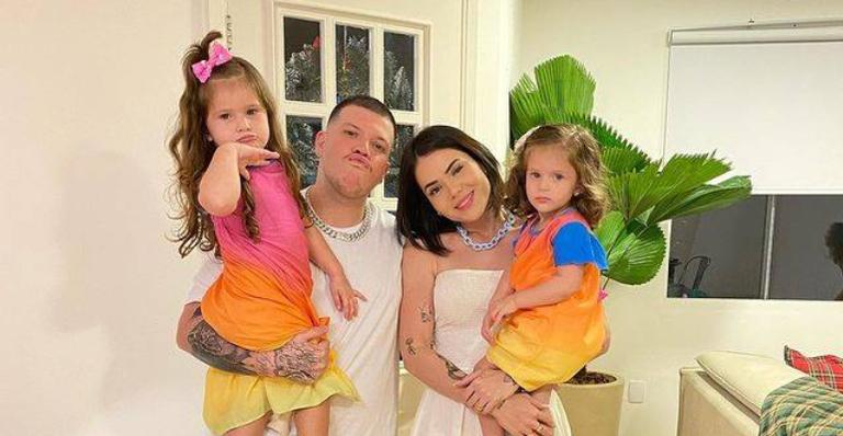 Thaís Vasconcellos, esposa de Ferrugem, se derrete ao publicar clique da filha, Sofia fantasiada