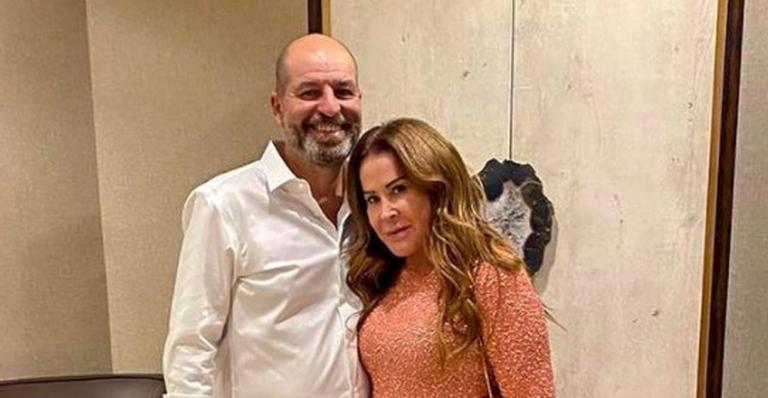 Zilu comemora 9 meses de namoro e se declara: ”Muito amor”