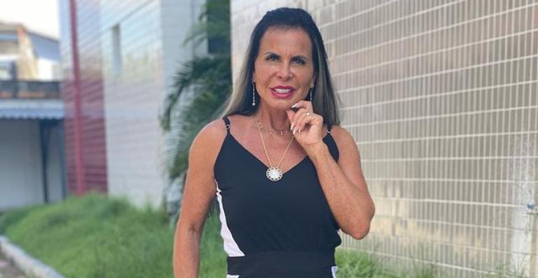 Gretchen inicia o dia transmitindo mensagem positiva: ”Que energias boas venham sobre vocês!”