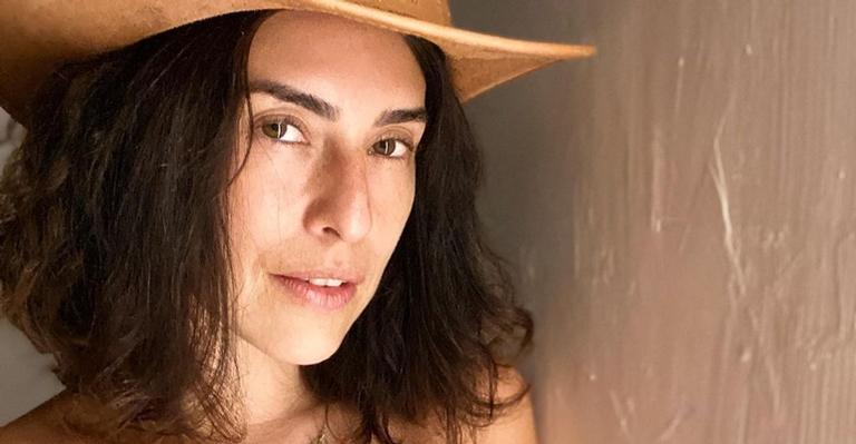 Fernanda Paes Leme ostenta beleza natural em clique na praia: ”Magnífica”