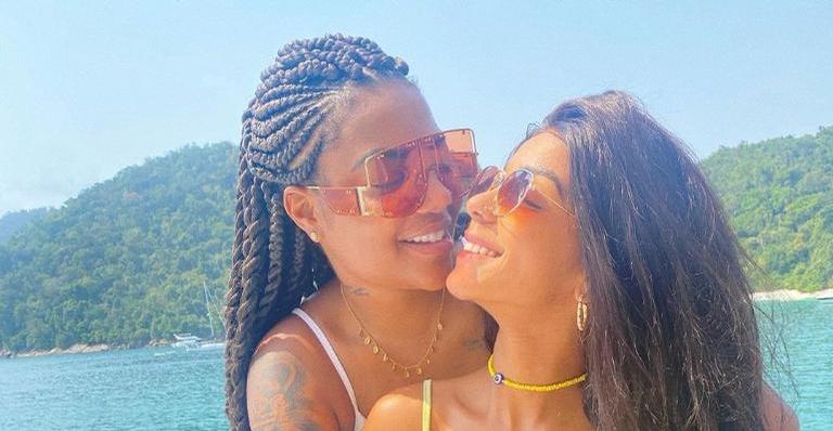 Brunna Gonçalves flagra Ludmilla cuidando de bebê e declara: ”Tá treinando”